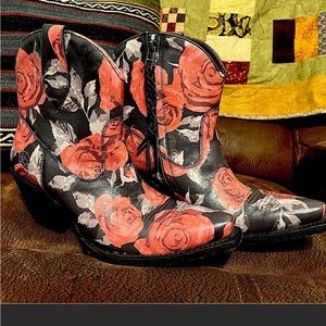 Arita size 7 circuit boot